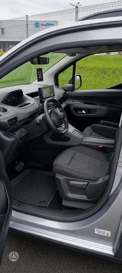 Peugeot Rifter - 6