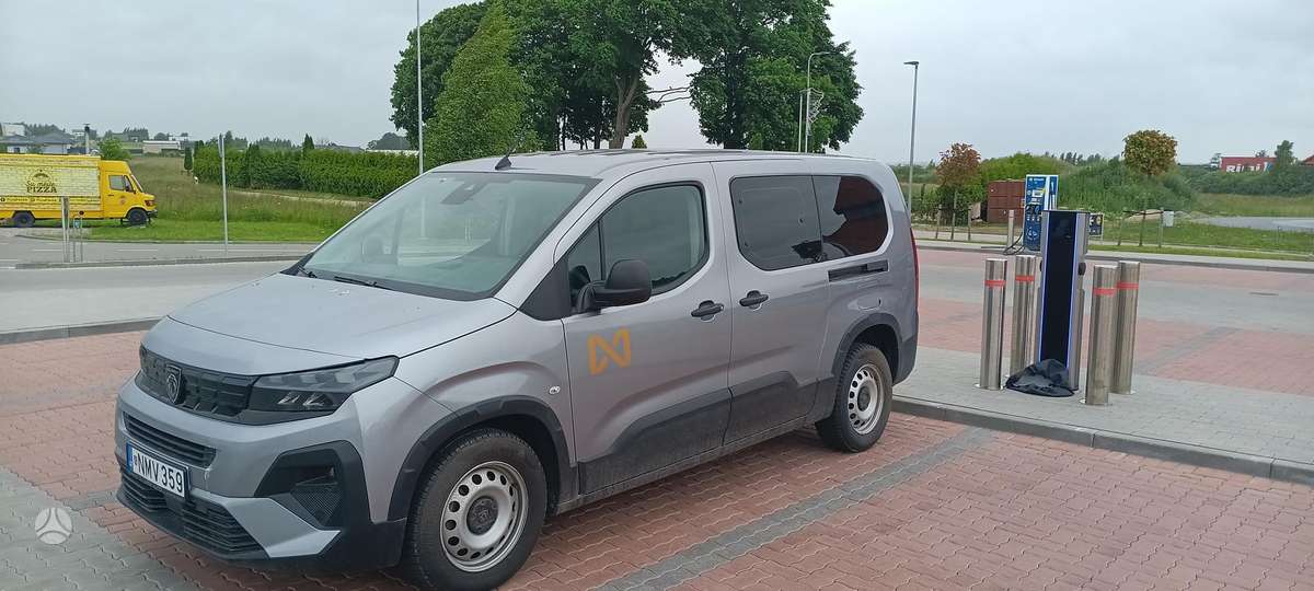Peugeot Rifter - 1