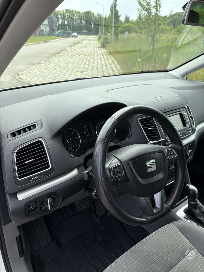 SEAT Alhambra - 11