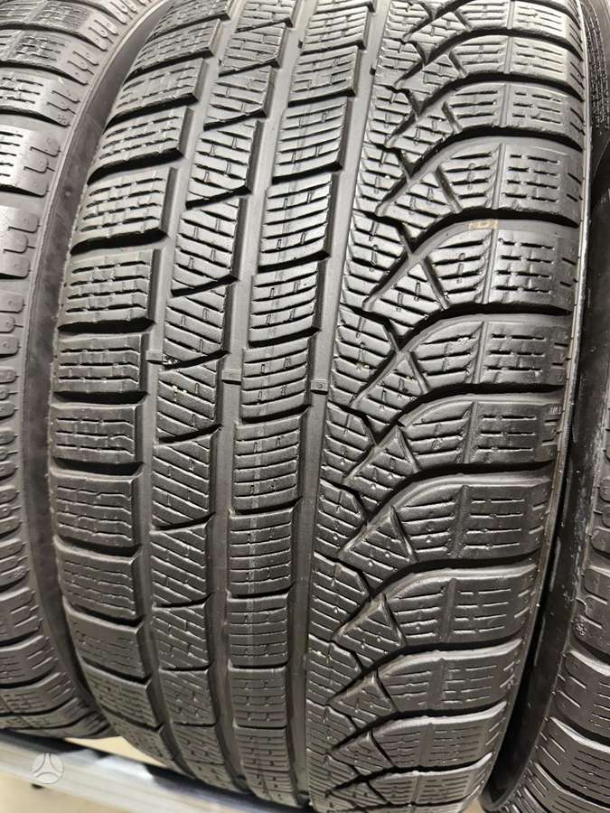 Pirelli PZero winter//2023m, žieminės 245/45 R19