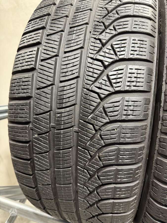 Pirelli PZero winter//2023m, žieminės 245/45 R19
