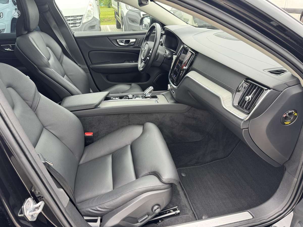 Volvo V60, 2.0 l., Универсал