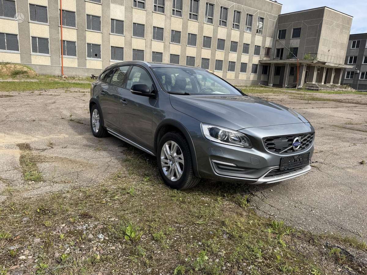 Volvo V60 Cross Country - 2