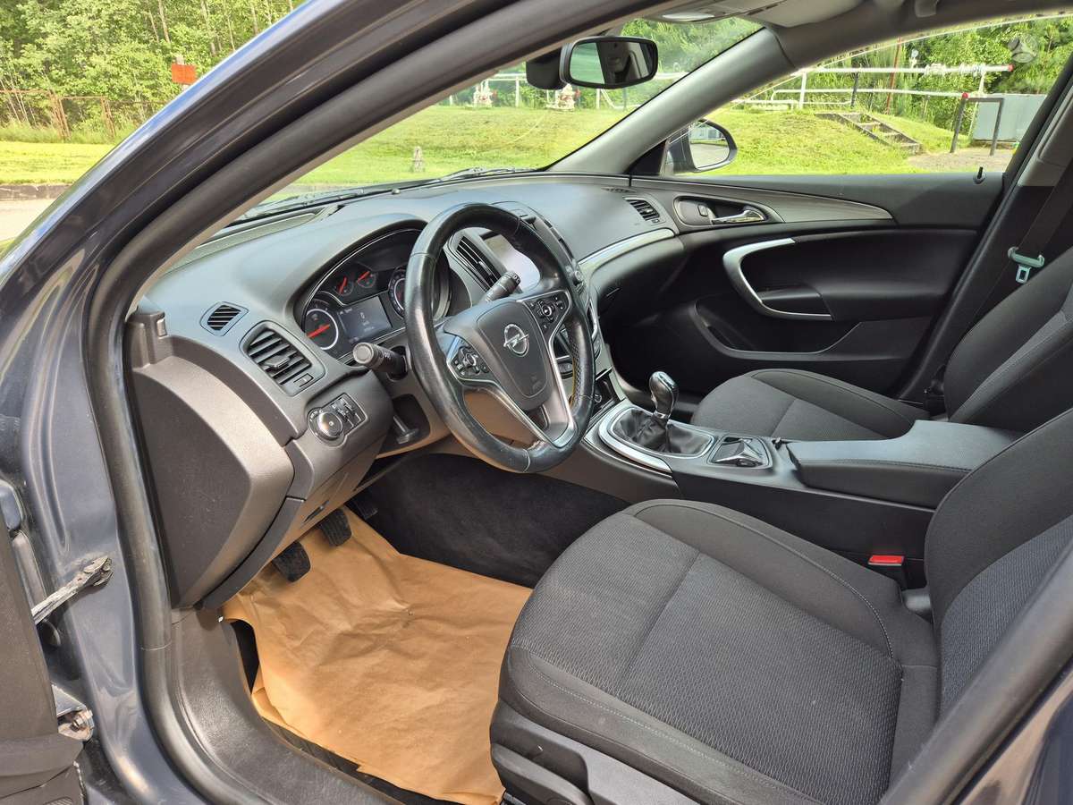 Opel Insignia, 2.0 l., Универсал