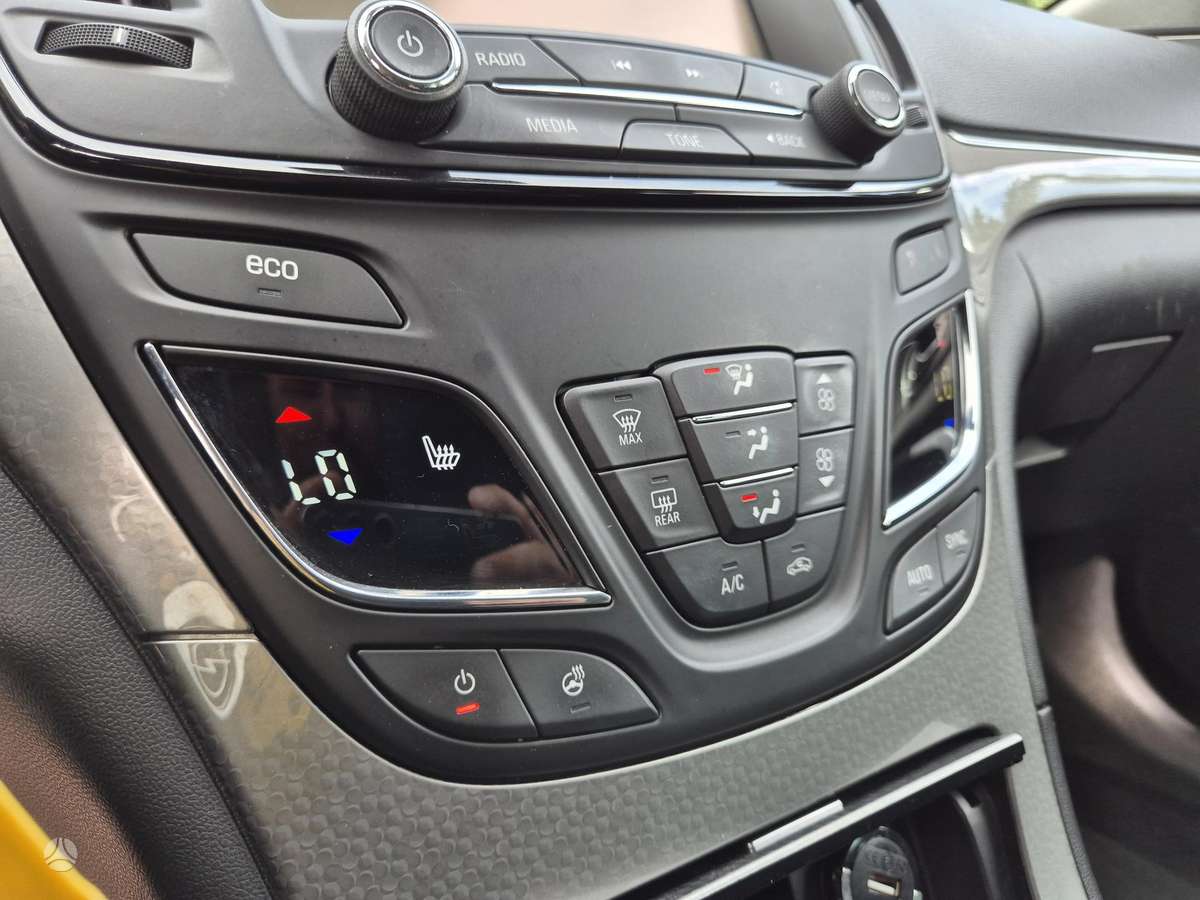 Opel Insignia, 2.0 l., Универсал