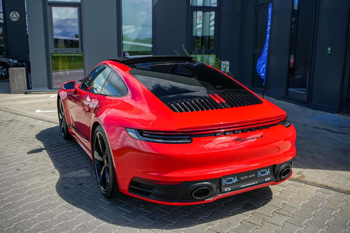 Porsche 911 - 12