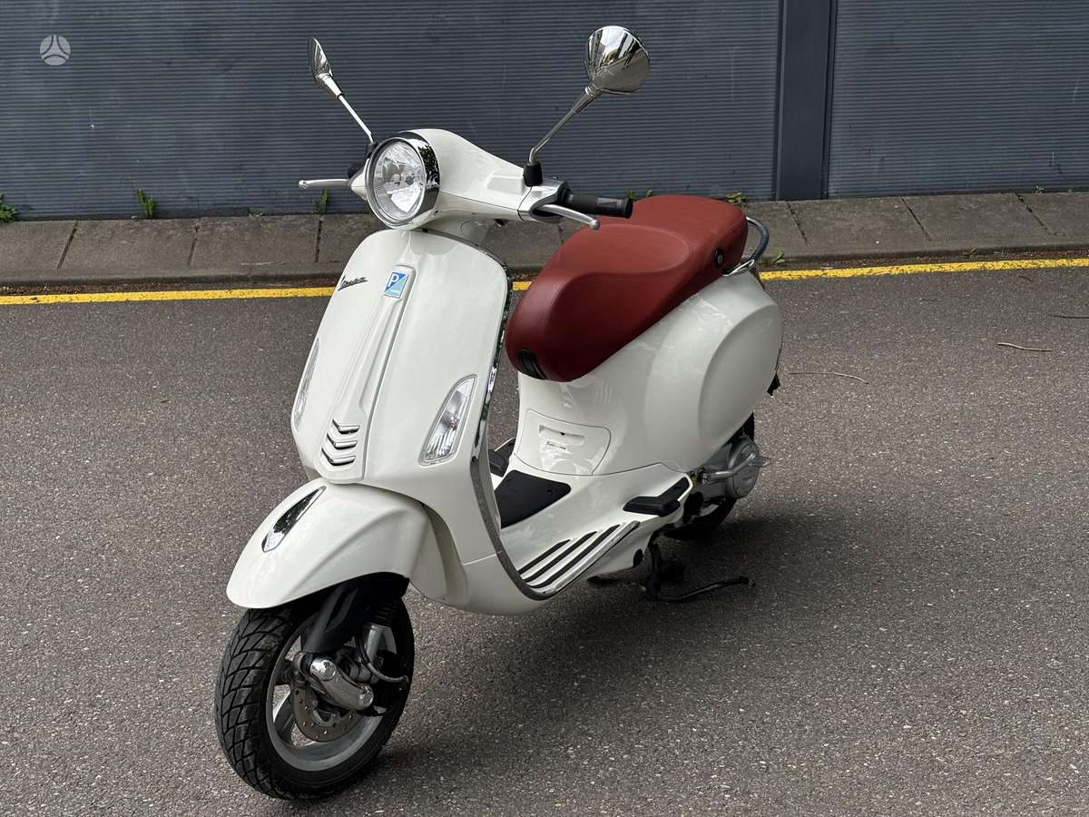 Piaggio Vespa 50cc, scooters / mopeds