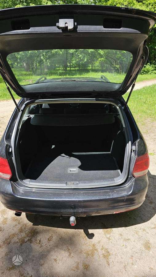Volkswagen Golf - 3