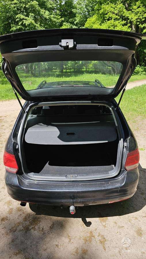 Volkswagen Golf - 4