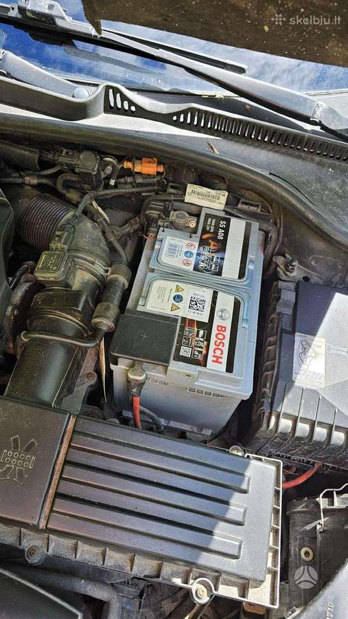 Volkswagen Golf - 9