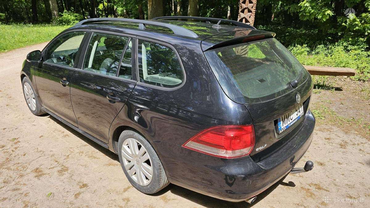 Volkswagen Golf - 11
