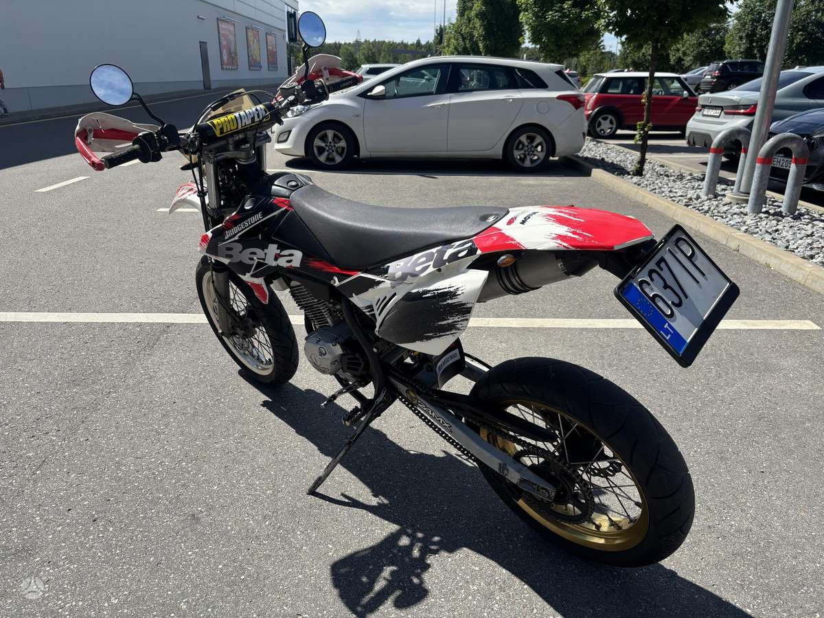 Beta RR 125cc, supermoto