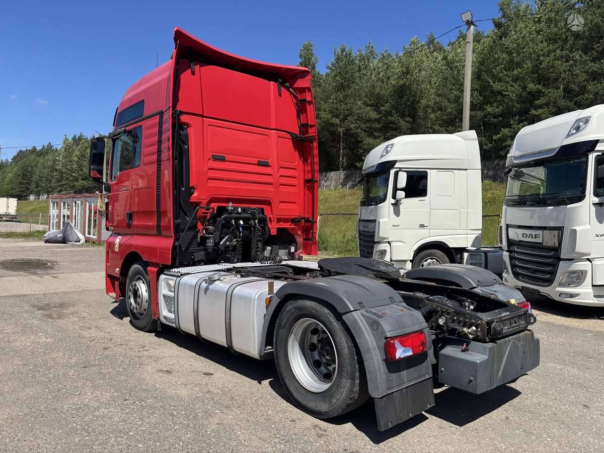 MAN TGX 18.460, double sleeper