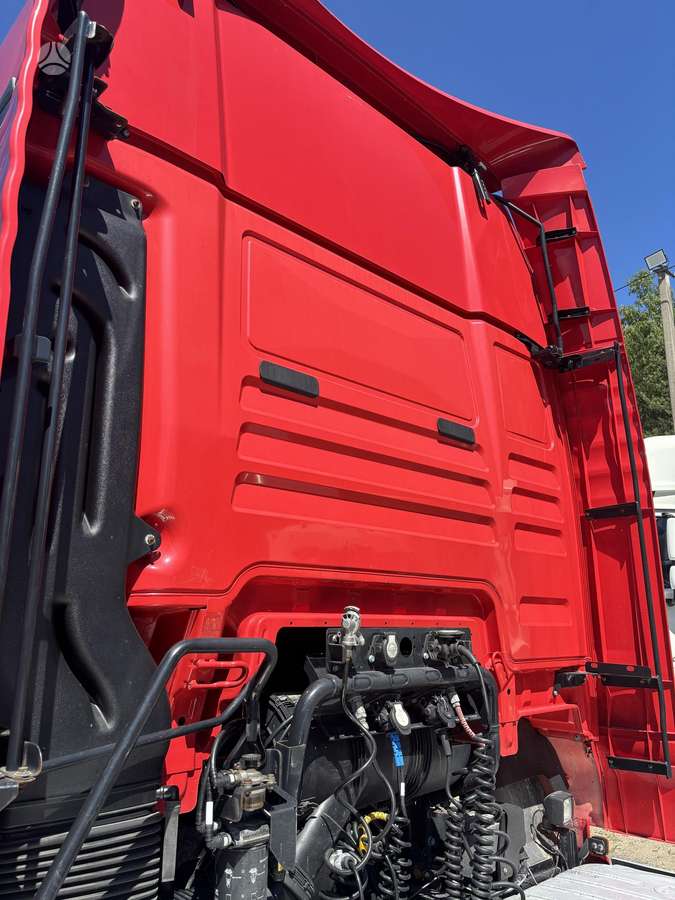 MAN TGX 18.460, double sleeper