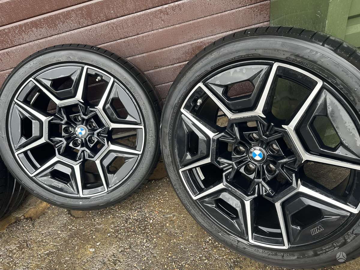 BMW XM, light alloy, R22