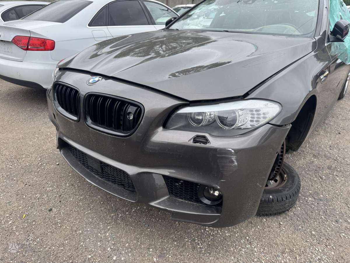 BMW 5 serija