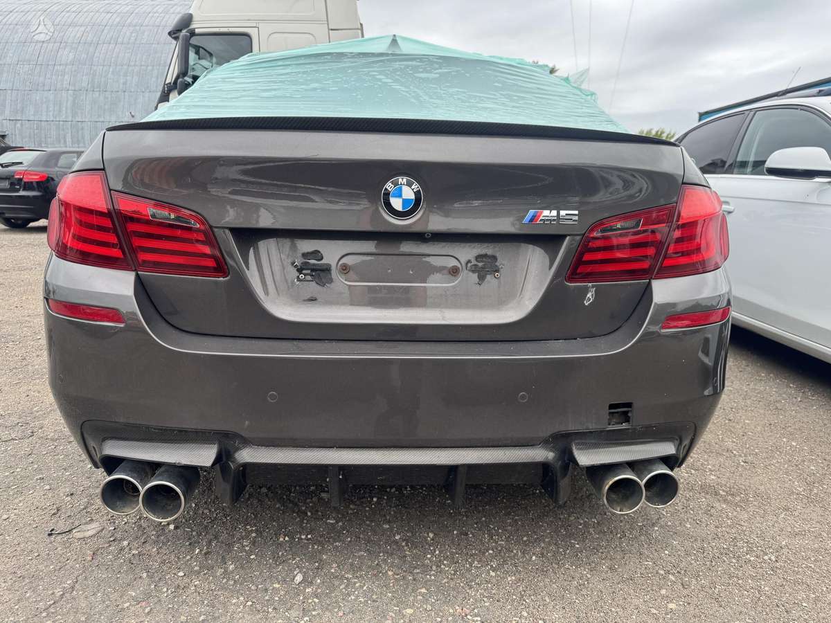 BMW 5 serija
