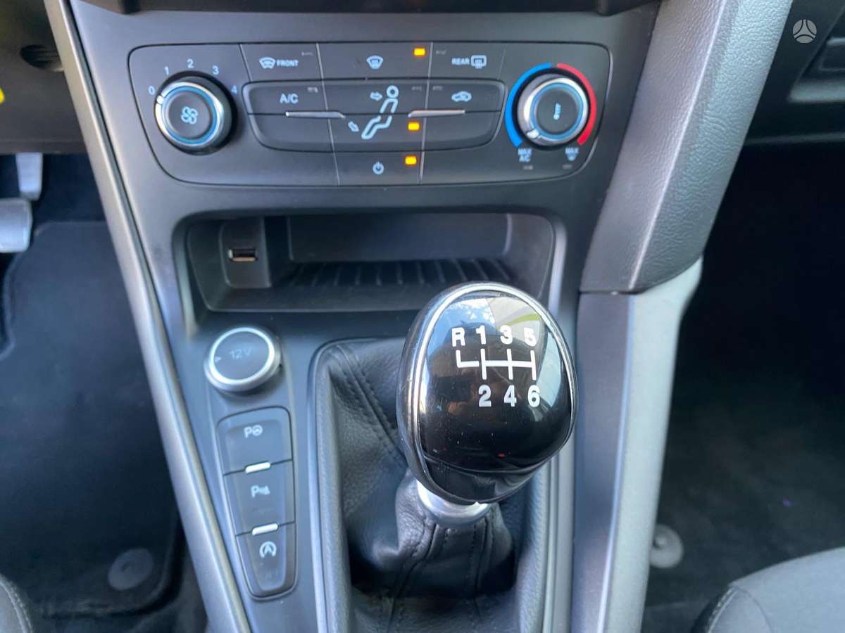 Ford Focus, 1.5 l., hatchback