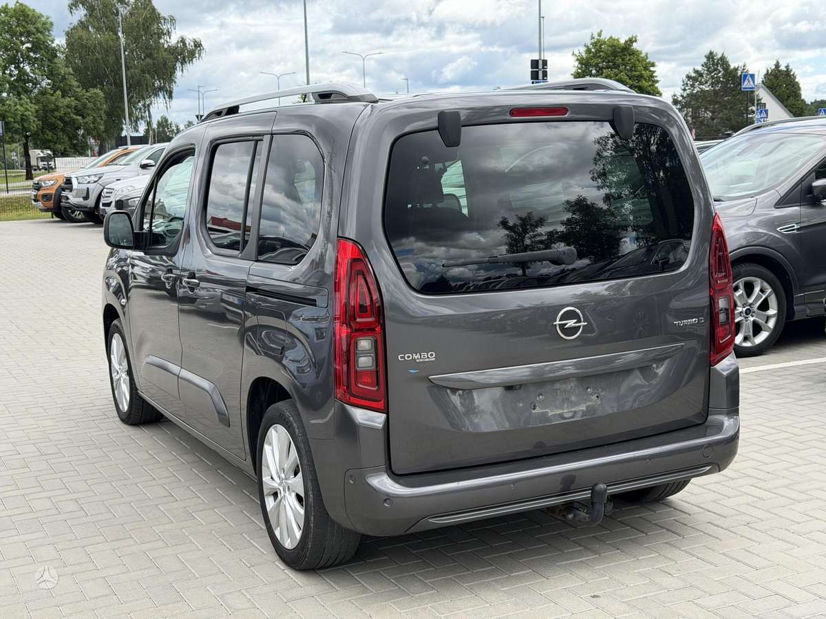 Opel Combo, 1.5 l., Минивэн