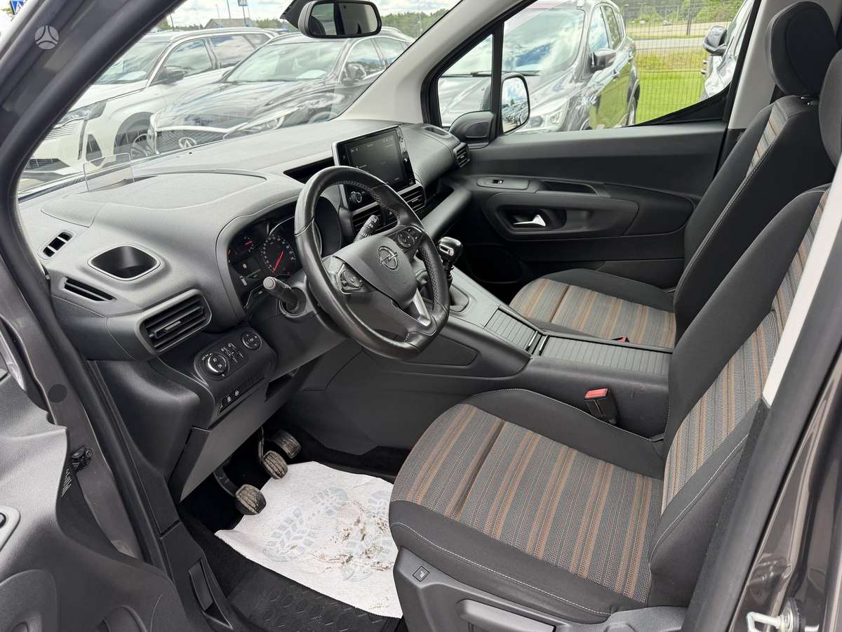 Opel Combo, 1.5 l., Минивэн