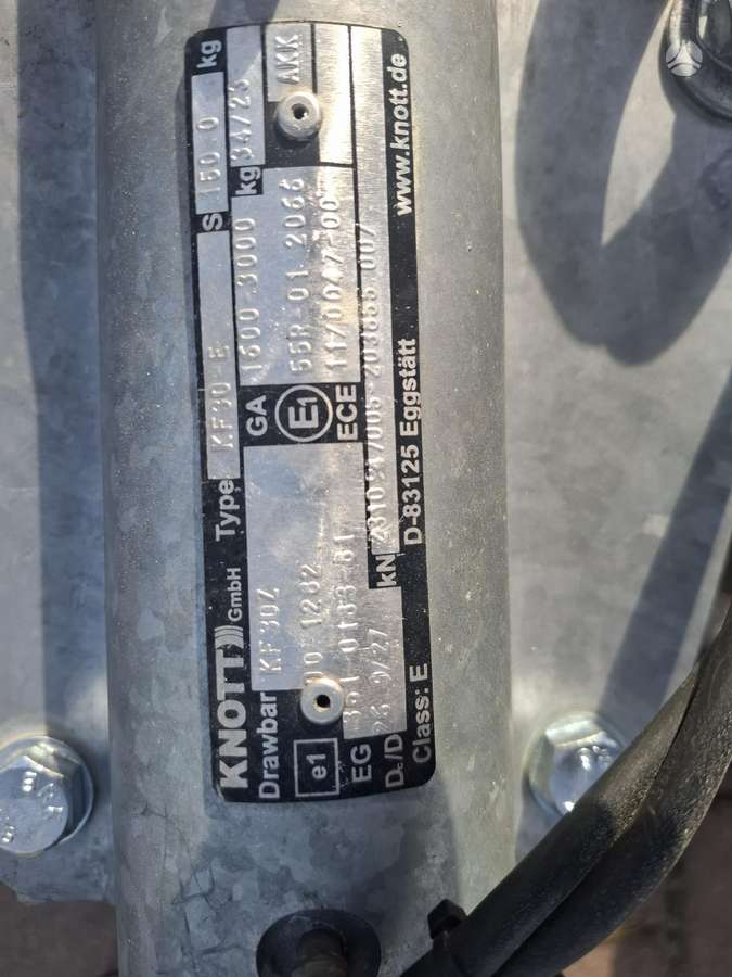 Tauras Tauras AA 2500, platformos