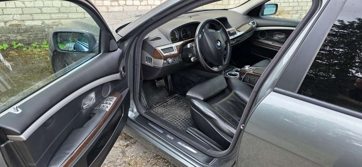 BMW 730, 3.0 l., Седан