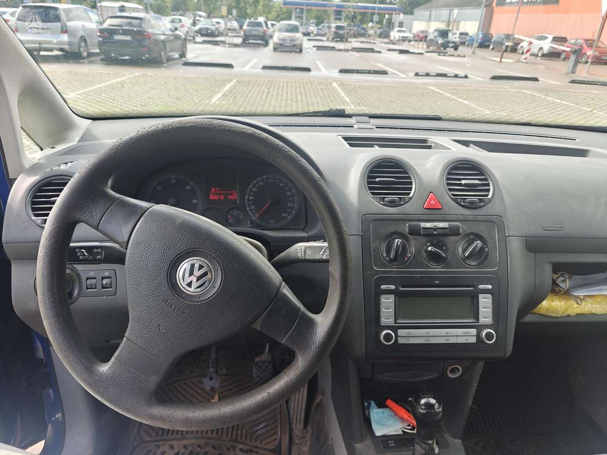 Volkswagen Caddy Maxi - 9