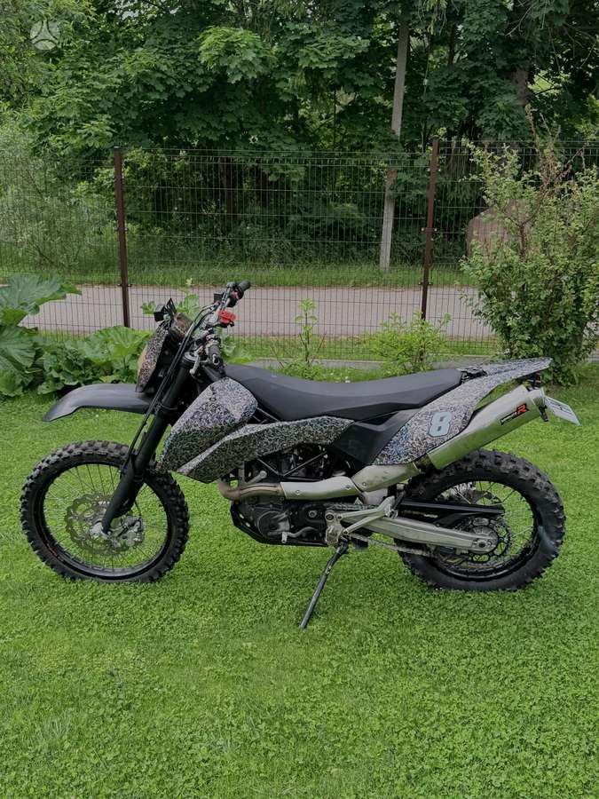 KTM Enduro 690cc, enduro / adventure