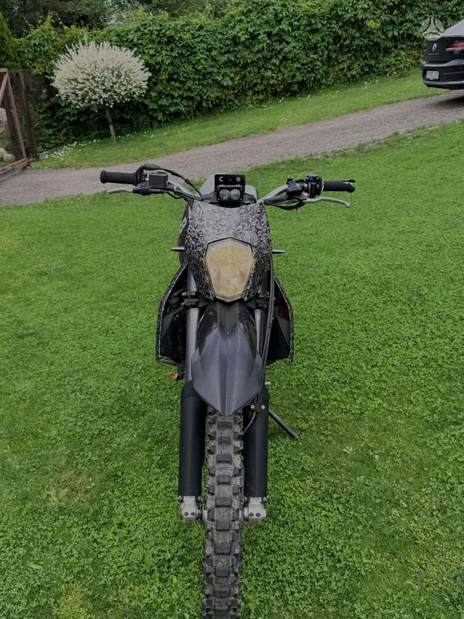 KTM Enduro 690cc, enduro / adventure