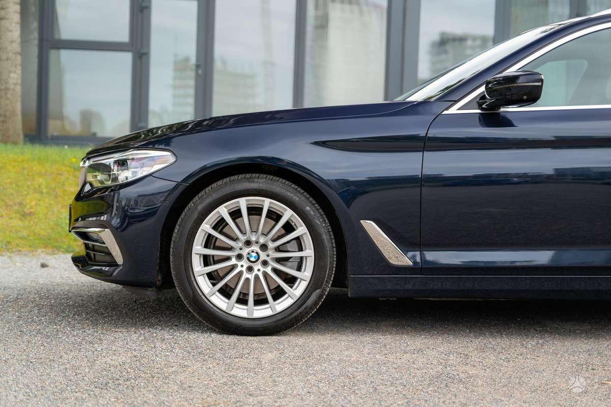 BMW 520, 2.0 l., Универсал