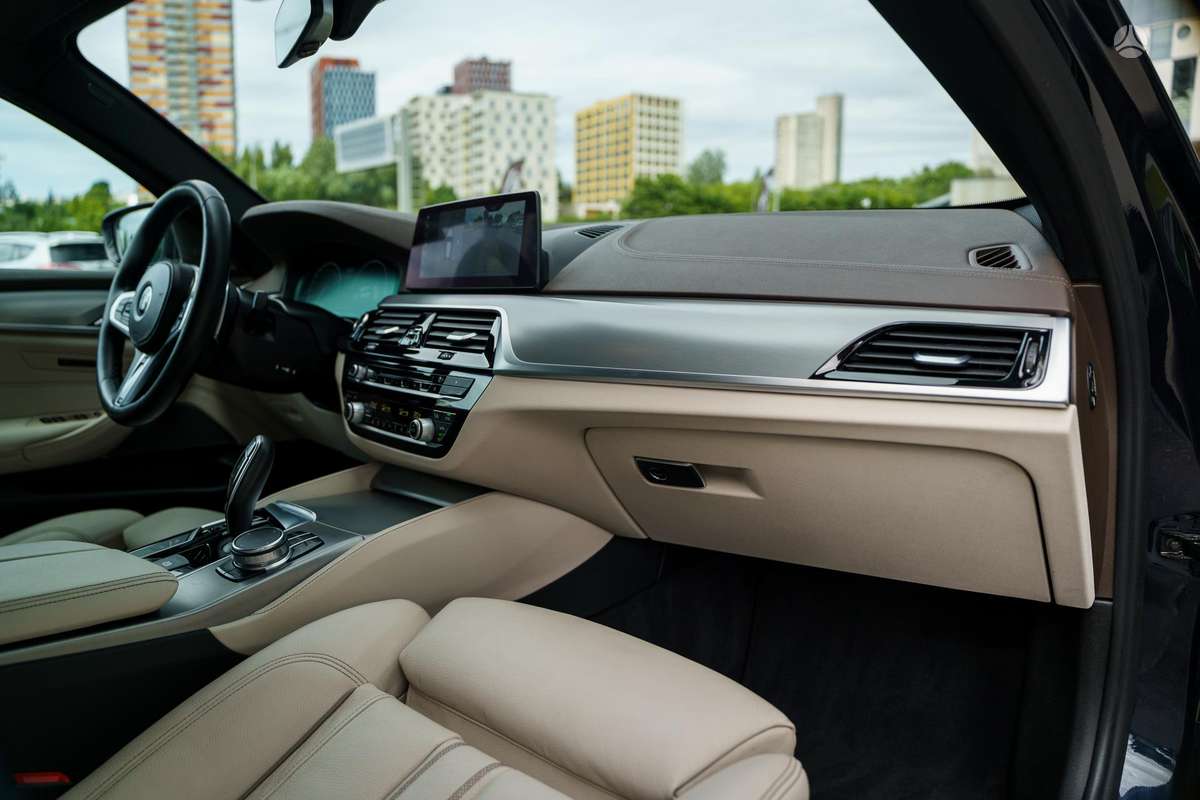 BMW 520, 2.0 l., Универсал