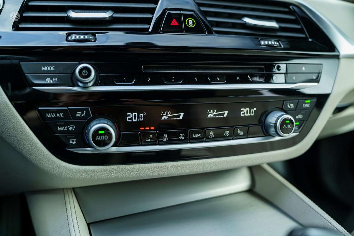 BMW 520, 2.0 l., Универсал