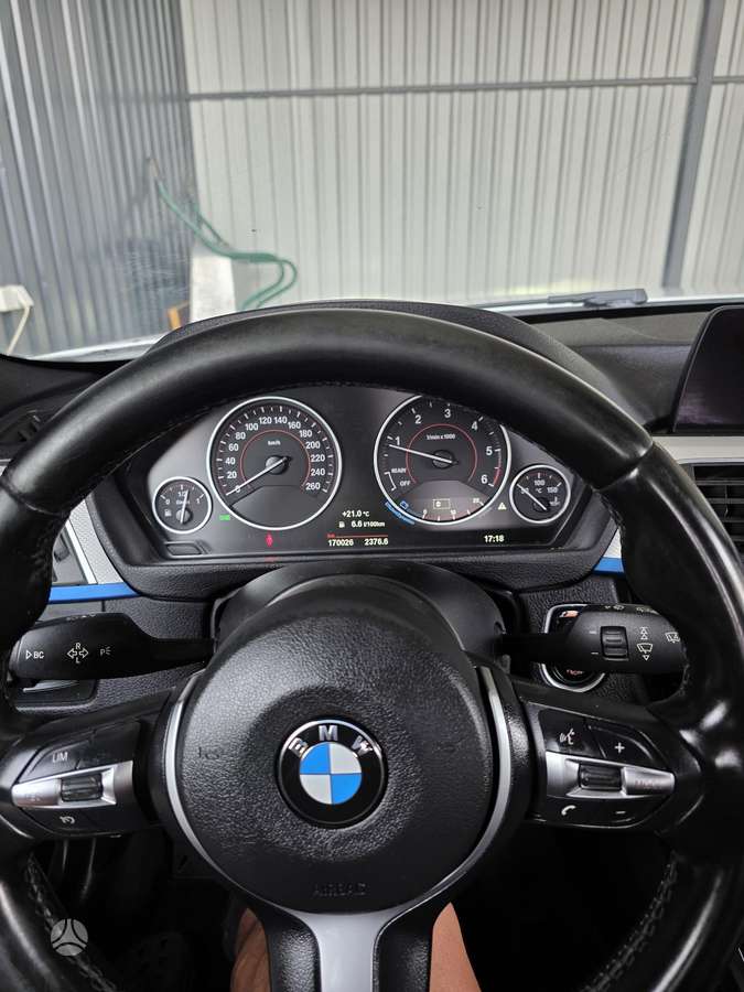 BMW 320, 2.0 l., wagon