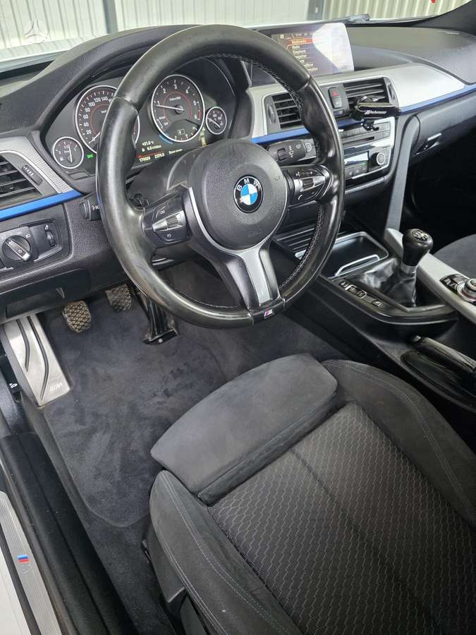 BMW 320, 2.0 l., wagon