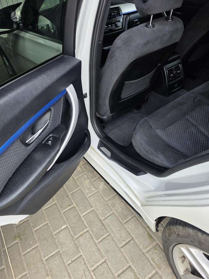 BMW 320, 2.0 l., wagon