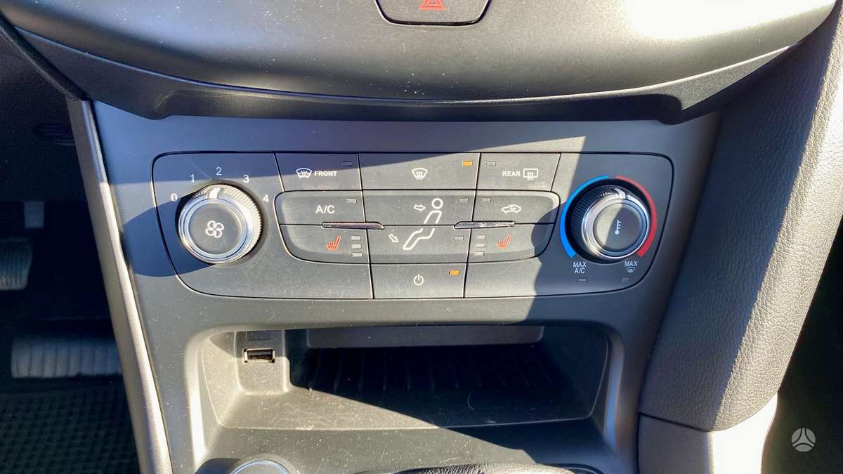 Ford Focus, 1.0 l., Универсал