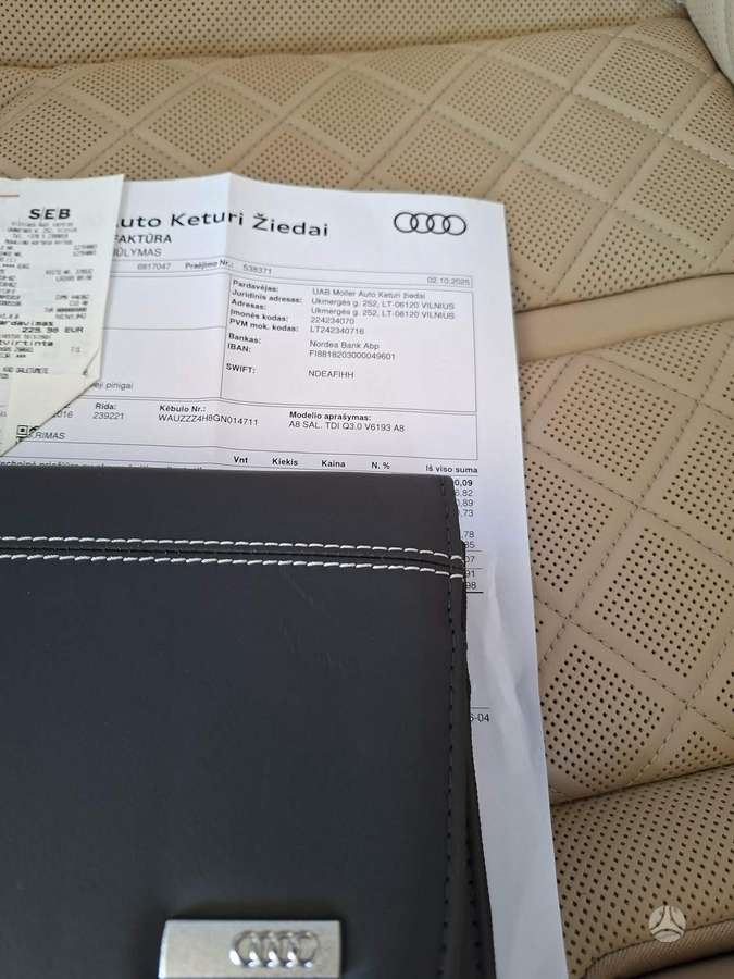 Audi A8, 3.0 l., Седан