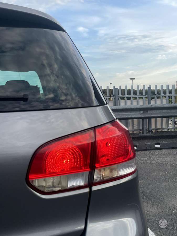 Volkswagen Golf, 1.4 l., hatchback