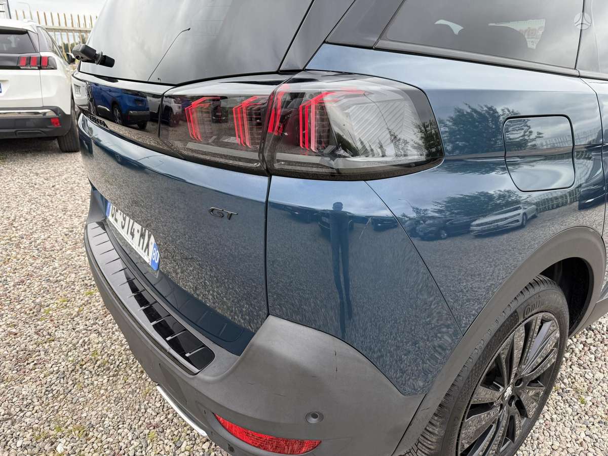 Peugeot 5008 - 10