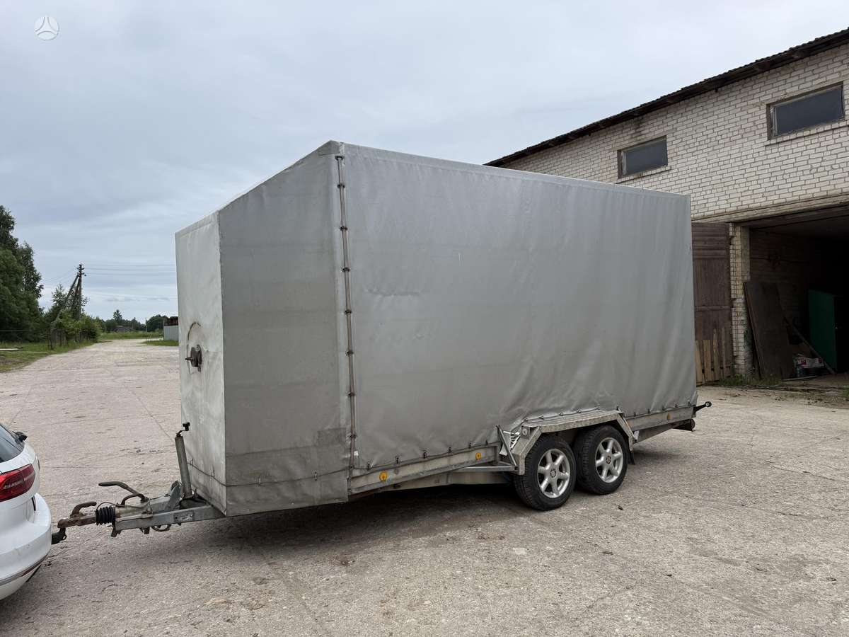 Arcas Trailer, automašīnas piekabes