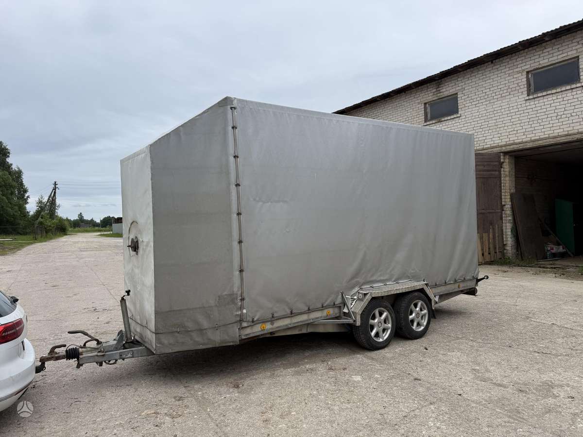 Arcas Trailer, passenger car trailers
