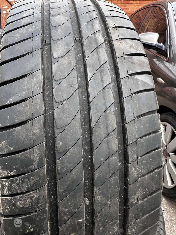 Michelin Agilis, летние 235/65 R16
