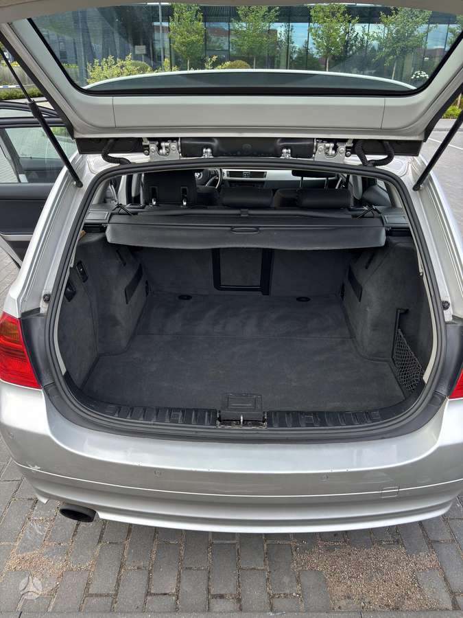 BMW 320, 2.0 l., Универсал