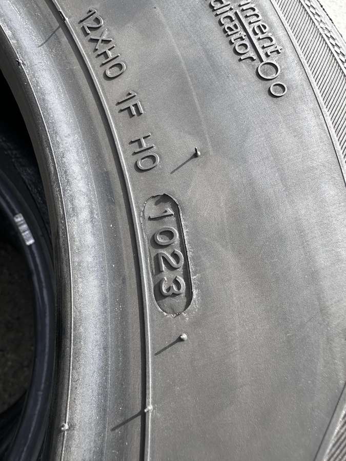 Hankook, summer 215/65 R17