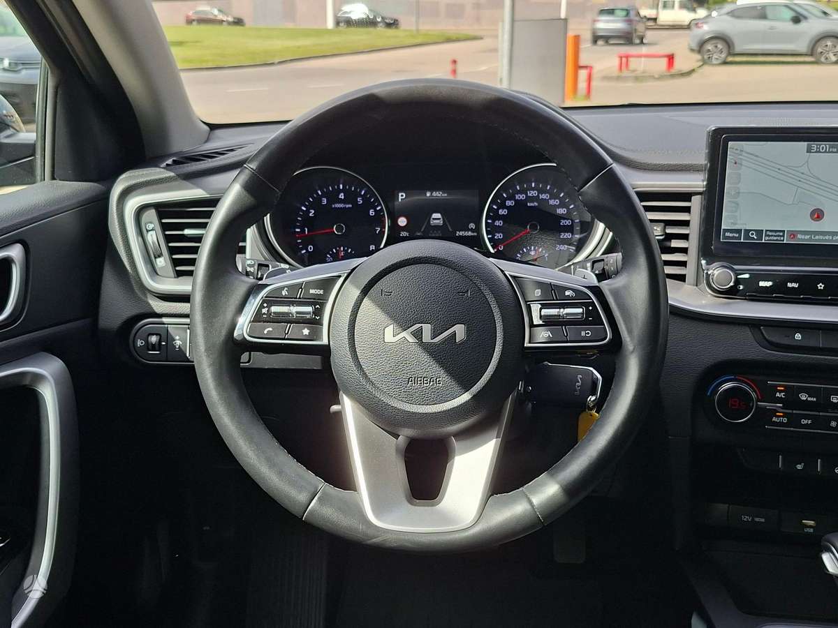 Kia Ceed, 1.5 l., hatchback