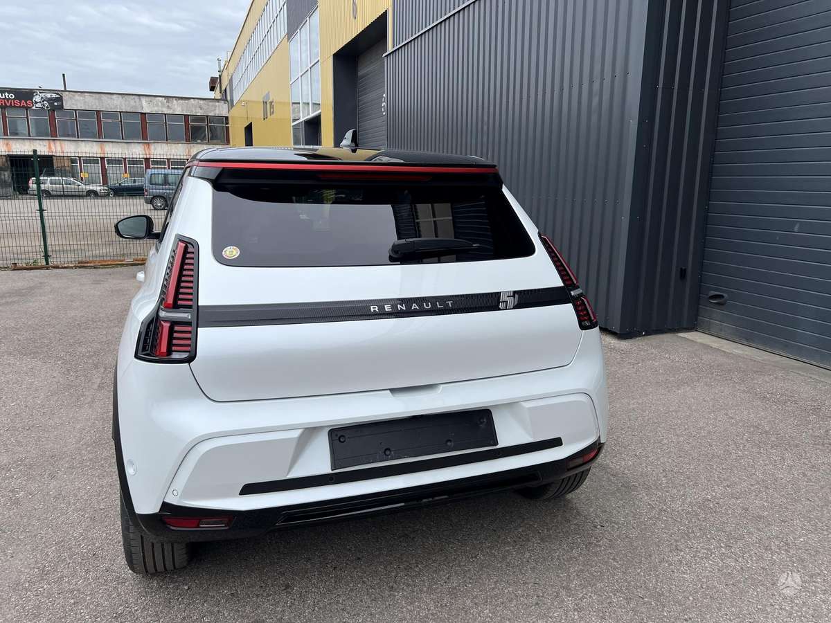 Renault 5 E-Tech, 52 кВт·ч, Хэтчбек