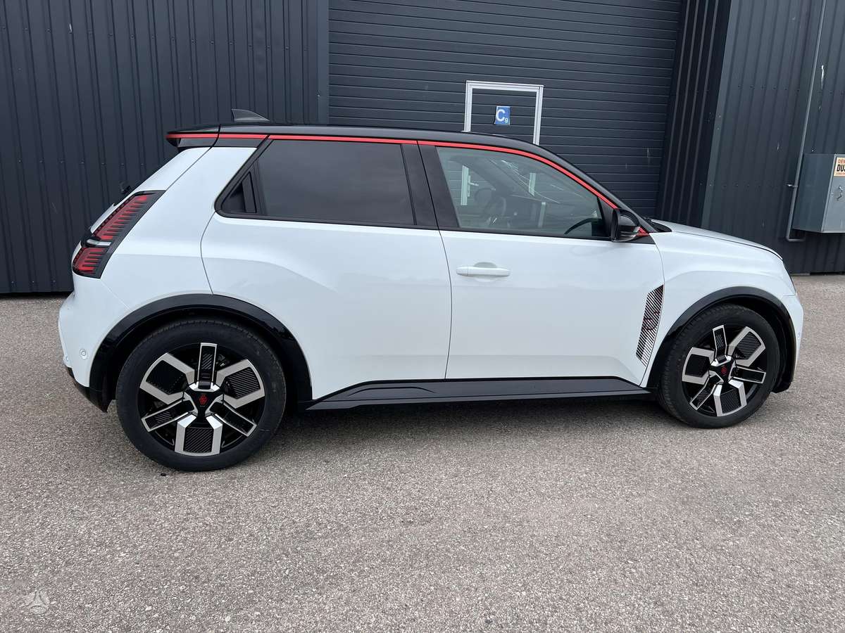 Renault 5 E-Tech, 52 кВт·ч, Хэтчбек