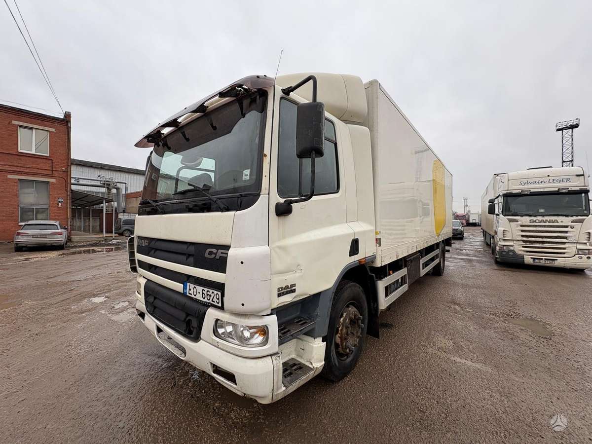 DAF CF, box trucks / box vans