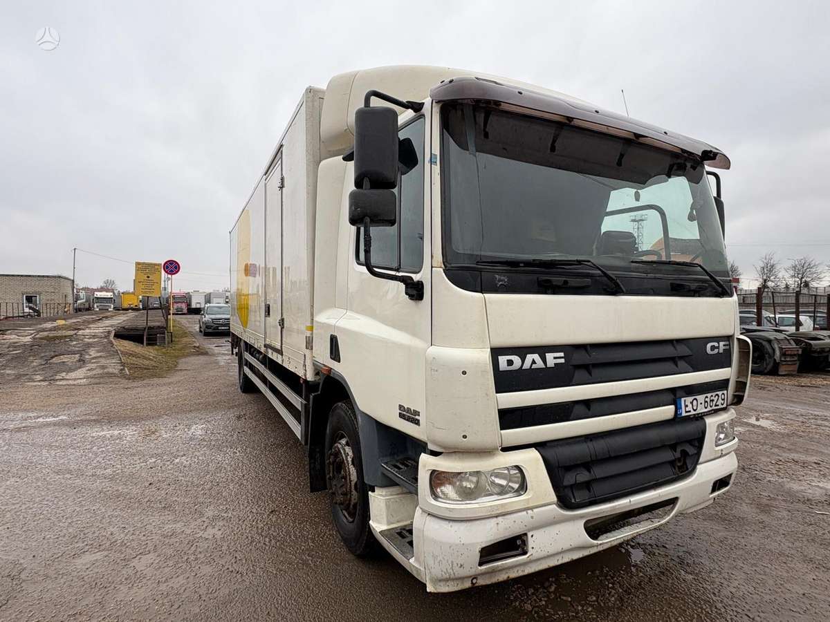 DAF CF, box trucks / box vans