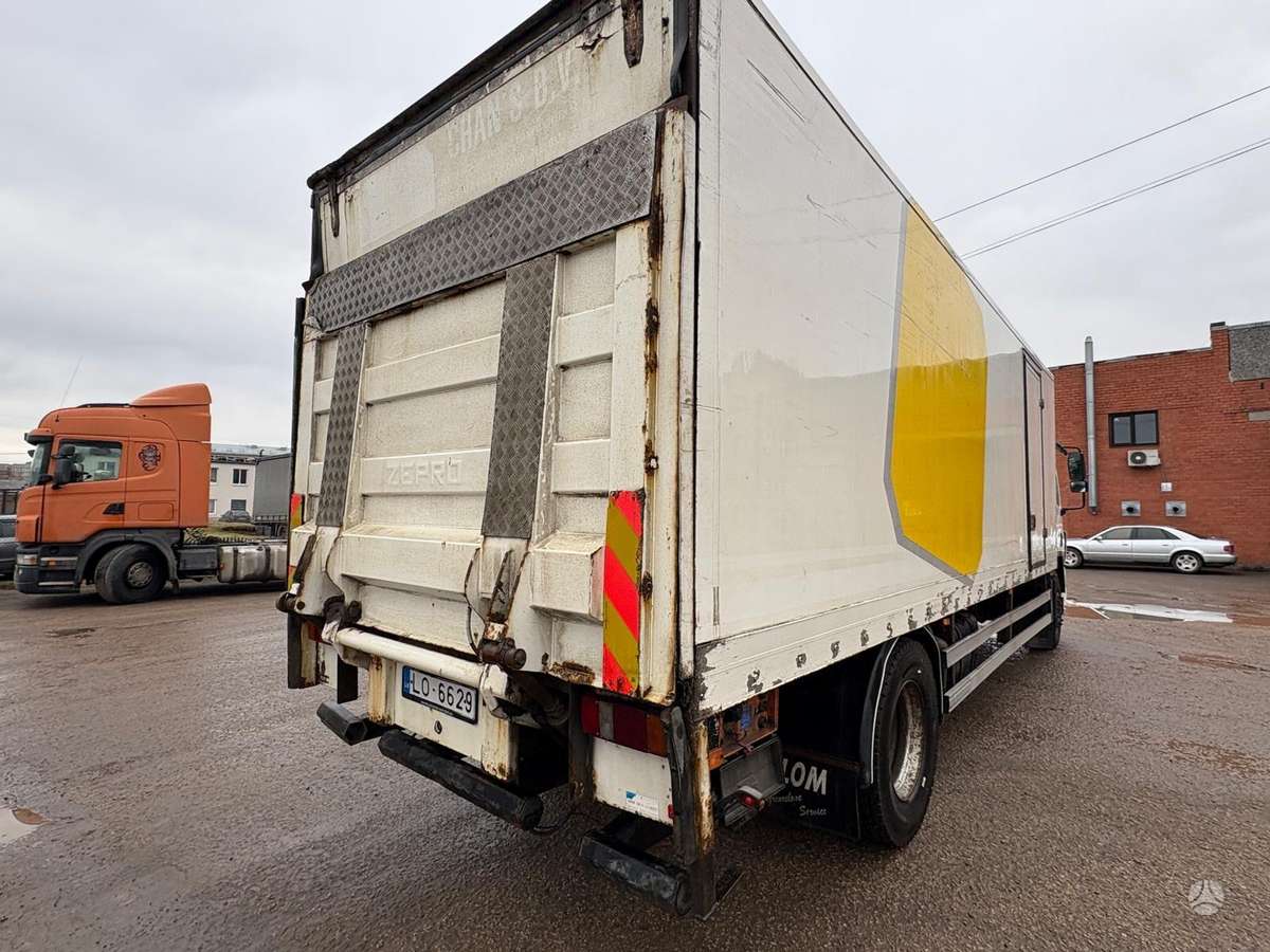DAF CF, box trucks / box vans